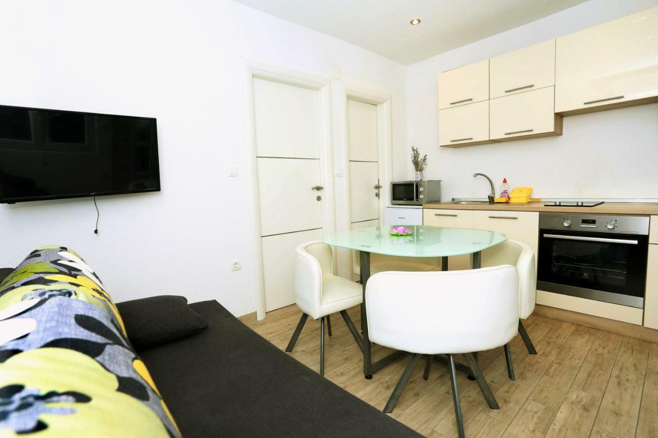 Apartments Dora Трогир Экстерьер фото
